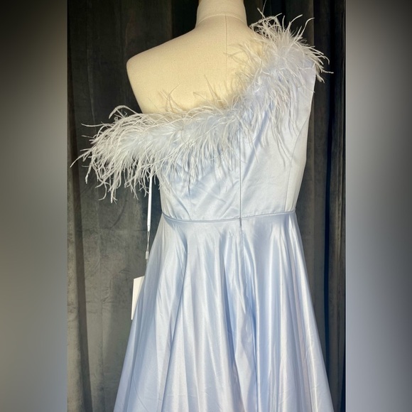 Mac Duggal 11684 | Angelic One-shoulder A-line Dress | Feathers | Women’s 14 - Picture 6 of 11